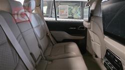 تۆیۆتا لاند کروزەر